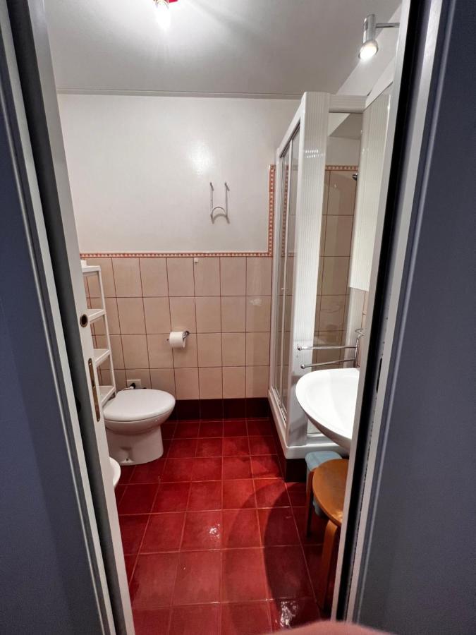 Apartament Abbrescia 50 Bari Zewnętrze zdjęcie