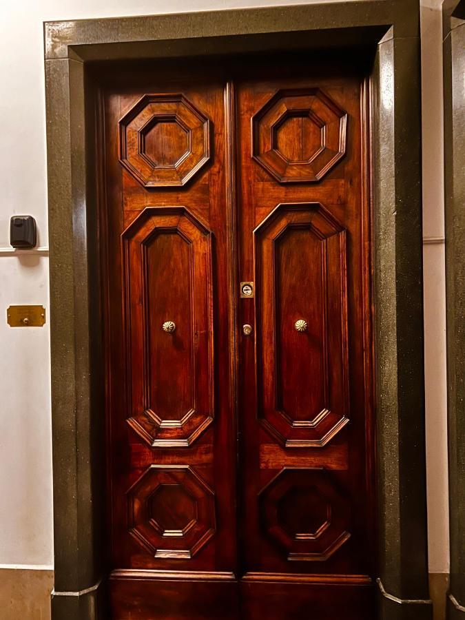 Apartament Abbrescia 50 Bari Zewnętrze zdjęcie